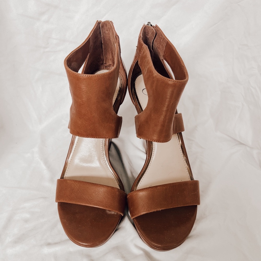 Jessica Simpson Wedges